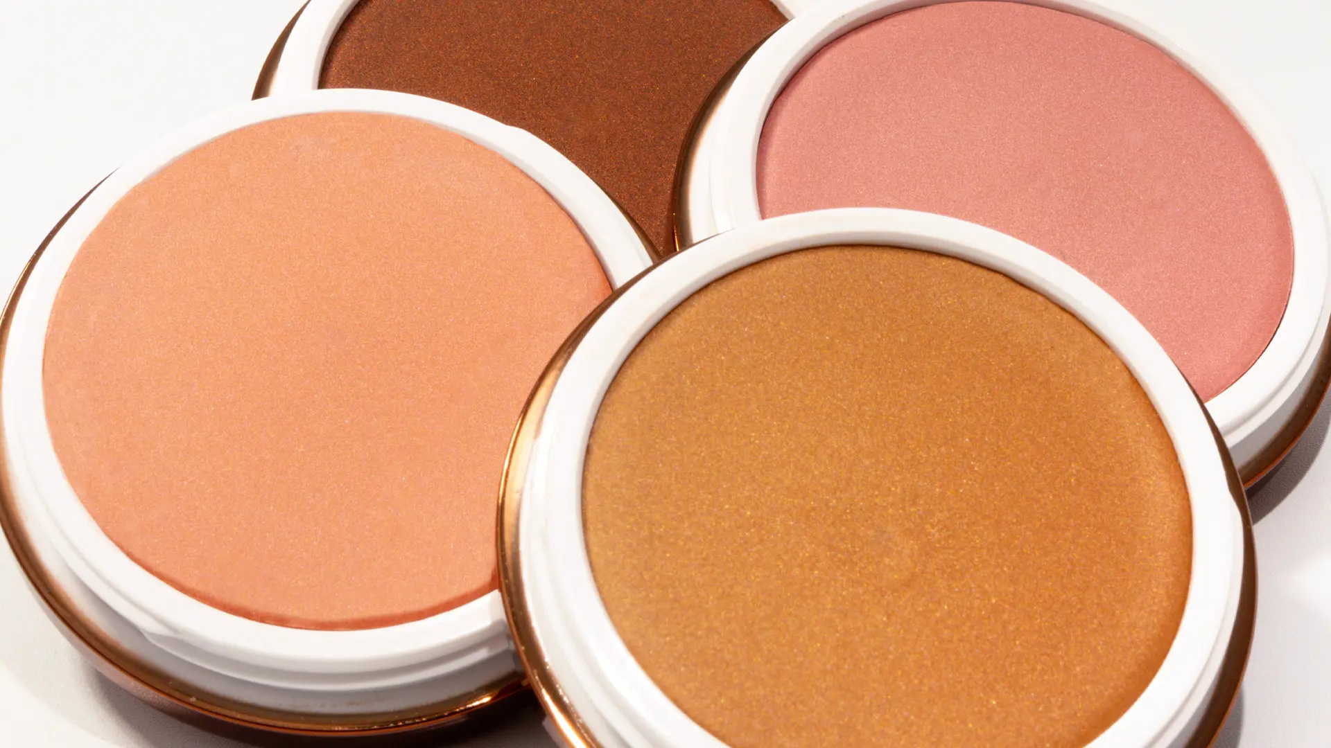 Blurring Balm Powder Lowlighter